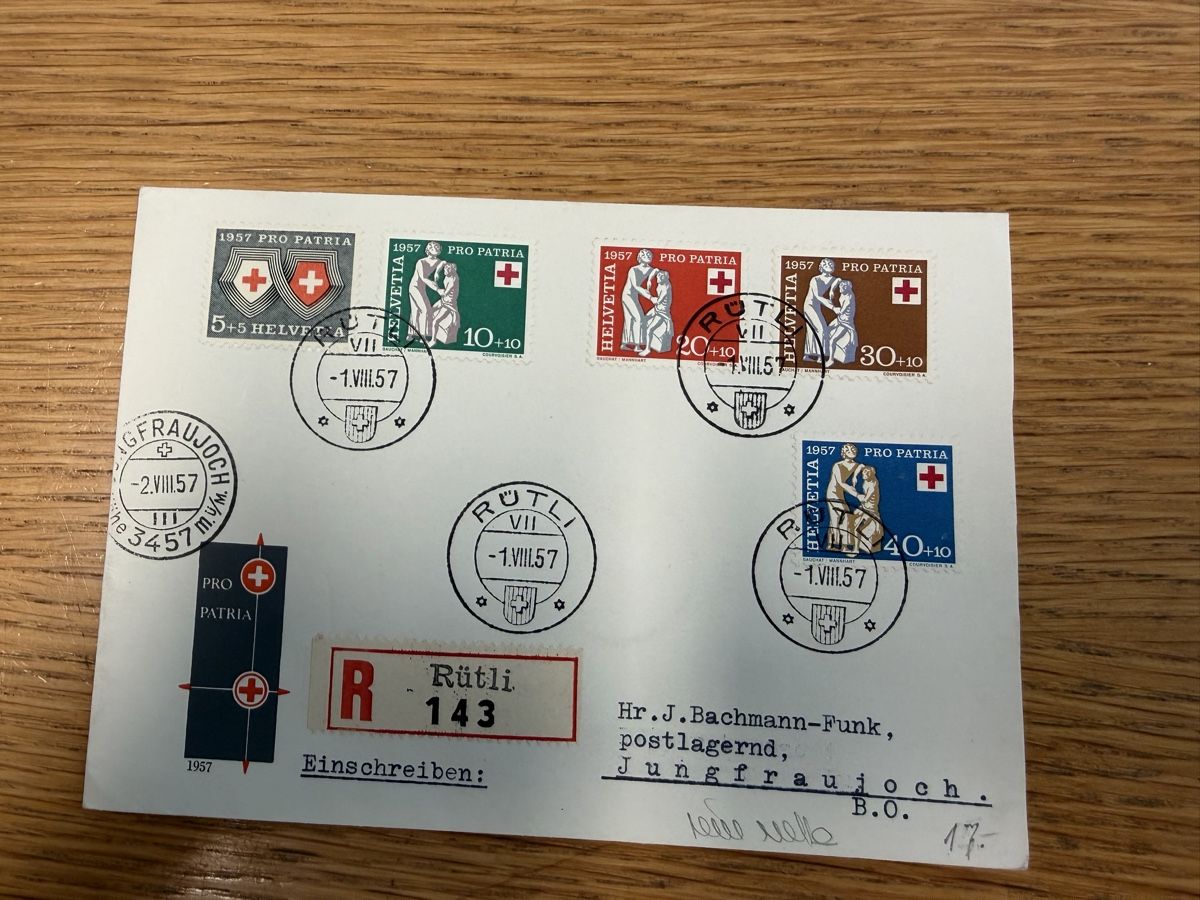 Tutti i francobolli: Pro Patria Satz 1.8.1957 gestempelt  – Usato da Murgenthal venduto da Tina_4055