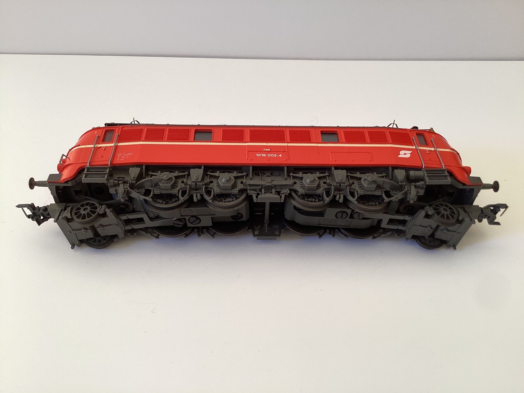 Roco Modellini di ferrovie: Roco 43434 ÖBB 1018 002-4 H0 1:87 – Usato da Effretikon venduto da simtek_de 3