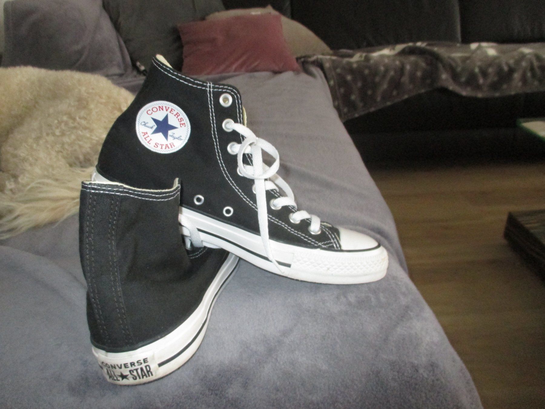 Converse Scarpe da uomo: CONVERSE GR 37,5 – Nuovo (secondo la descrizione) da Olten venduto da Wsigi37