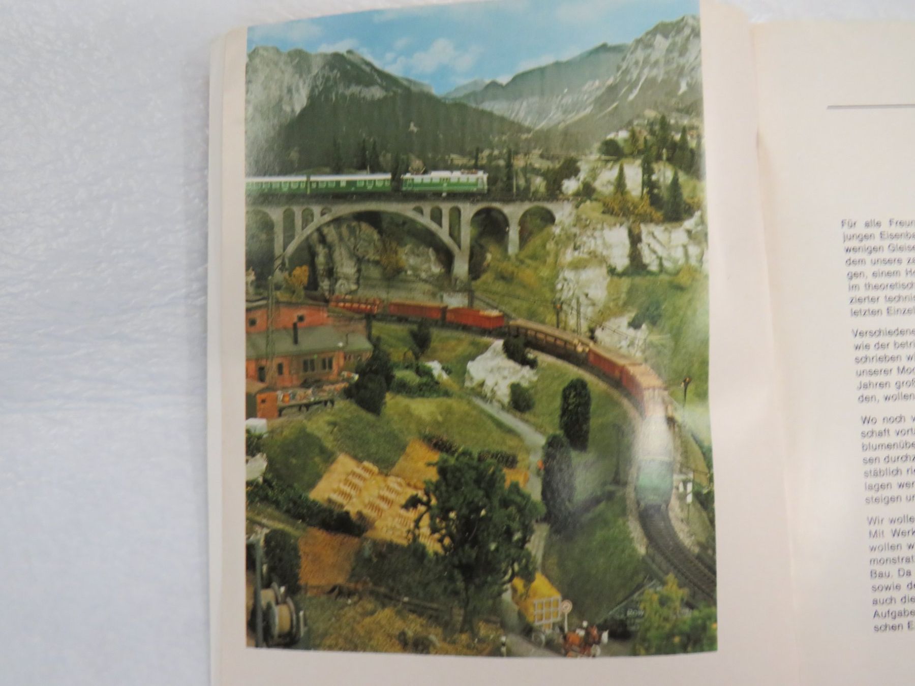 Libri: Märklin Bauanleitungen 1980 – Usato da Küttigen venduto da Rawlings 2