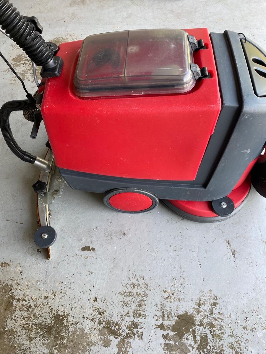 Cleanfix Toutes les machines: Cleanfix Scheuersaugmaschine RA 431E – D'occasion à Aristau par waikiki04 3