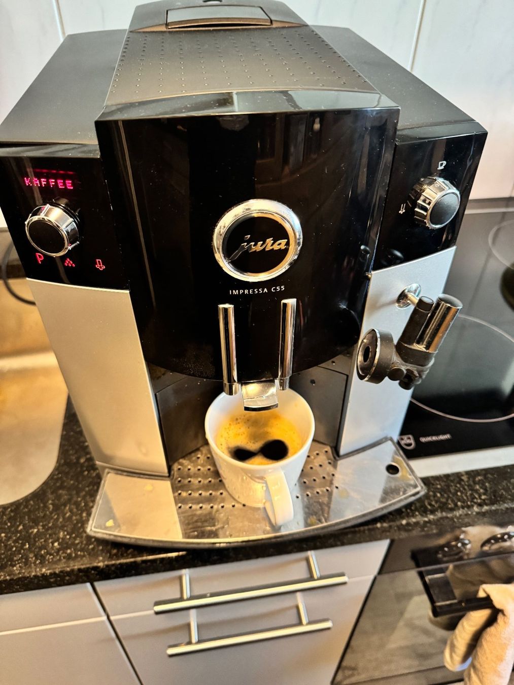 Macchine per caffè & Macchine per espresso: Jura F50 – Usato da Zürich venduto da Cibin 2