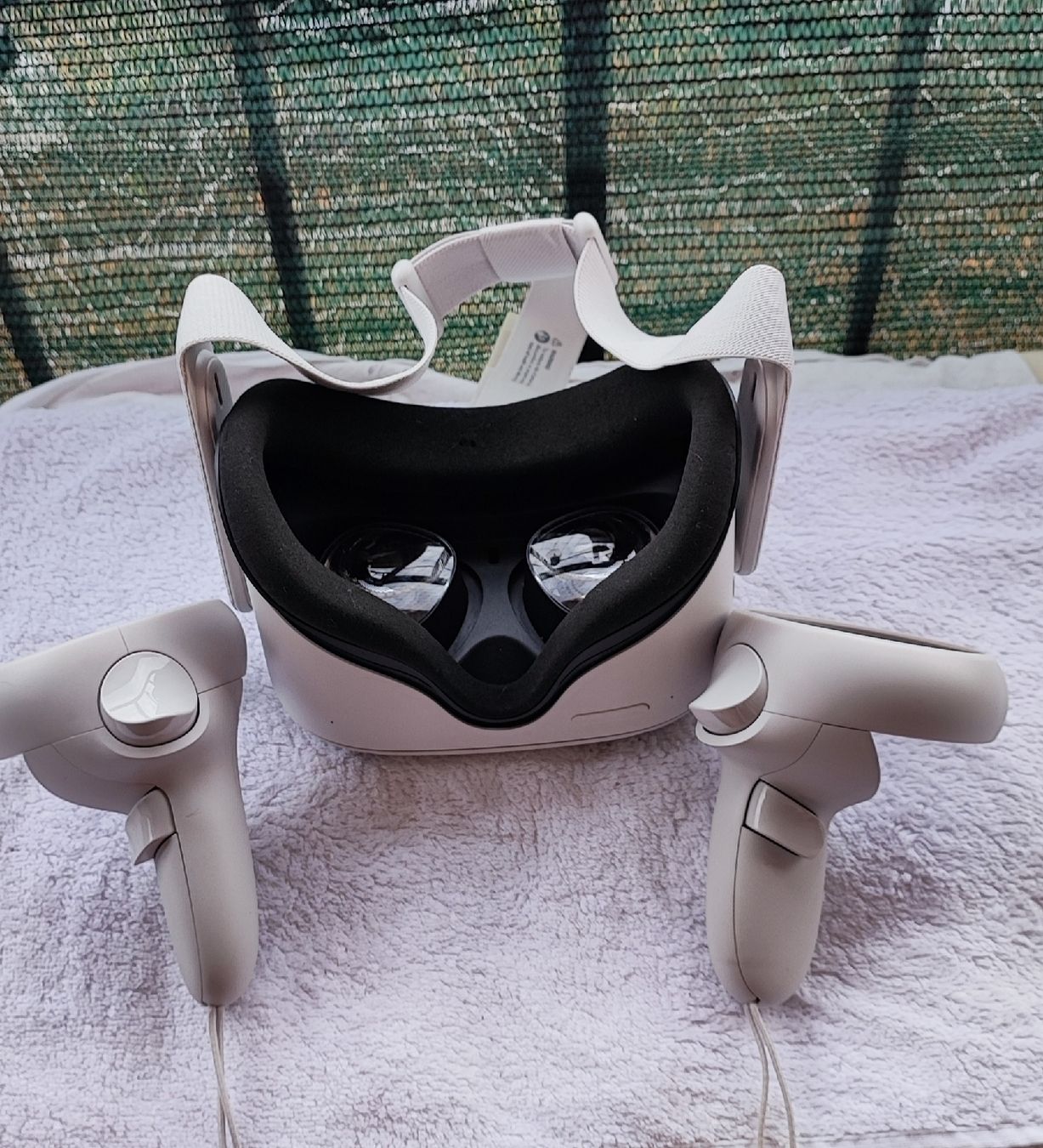 Meta Casque VR: Meta Quest 2  256Gb – D'occasion à Zollikofen par zar_j67f 3