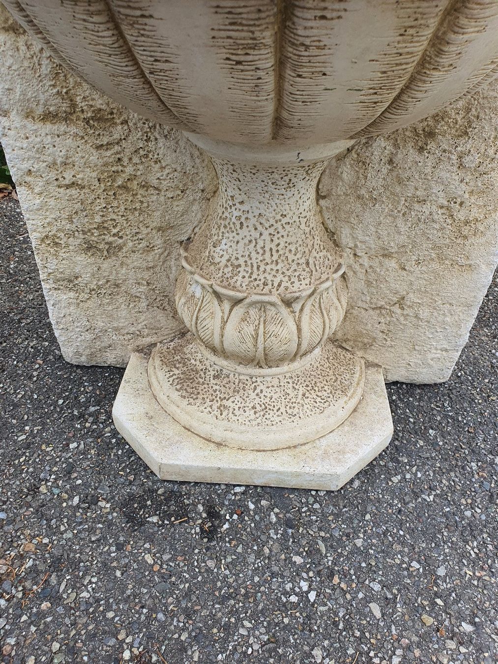 Stagni & Fontane ornamentali: Zierbrunnen zweitilig – Usato da Wangen b. Olten venduto da Hecht62xyz 2