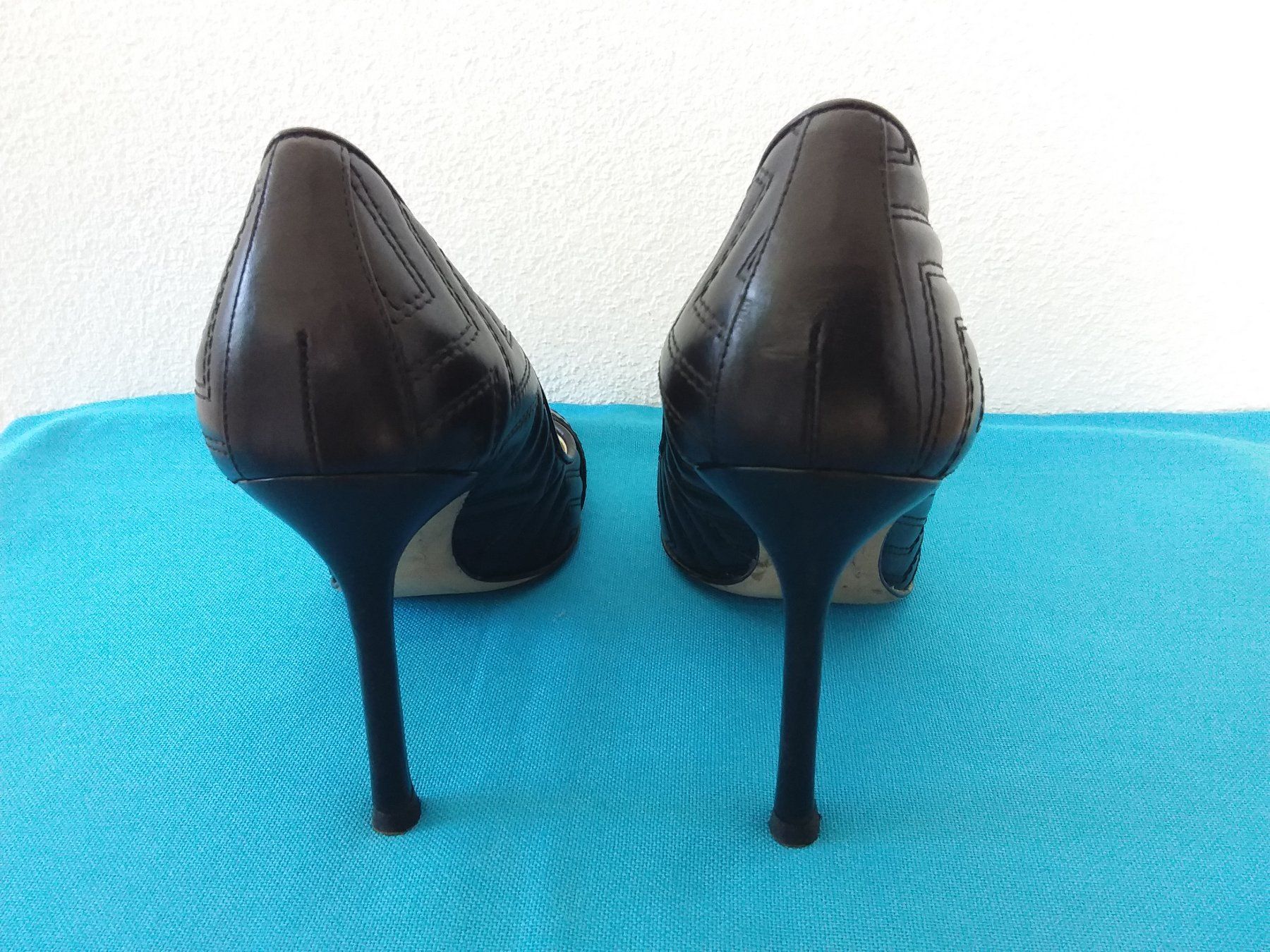 Versace Scarpe da donna: VERSACE High heels, Gr 36,5 – Usato da Immensee venduto da Btrutmann 4