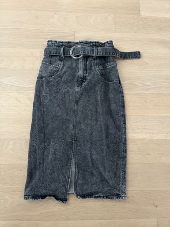Guess Rock Gr. 26 Neuwertig 