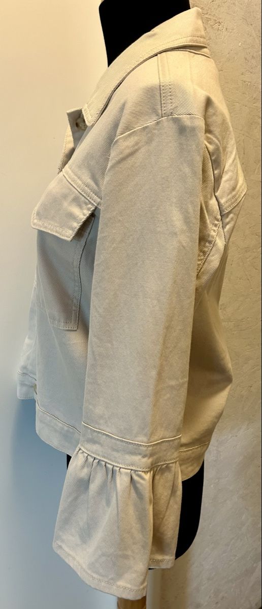 Giacche: Chicorée Jacke, Grösse M, neuwertig – Nuovo (secondo la descrizione) da Oberhasli venduto da anzis 2