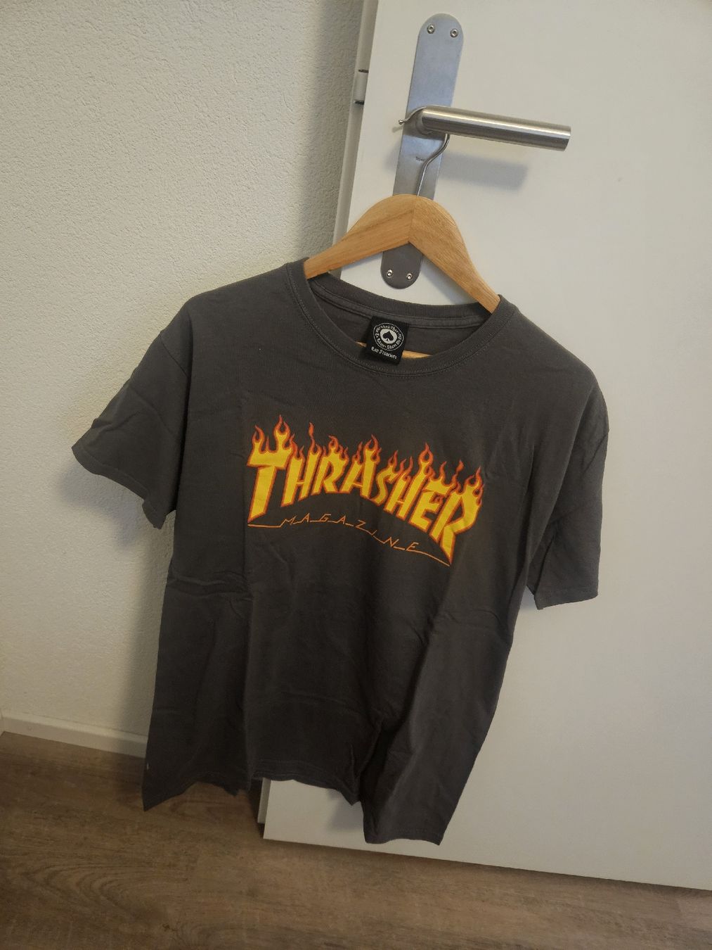 T-Shirts: Thrasher T-Shirt Gr. L – Gebraucht aus Näfels von fab_jvg6