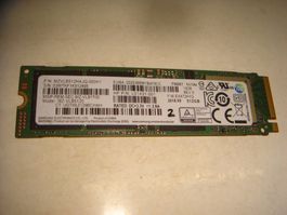 1 stück 512gb m.2 nvme ssd. Samsung. Details siehe Bildern.