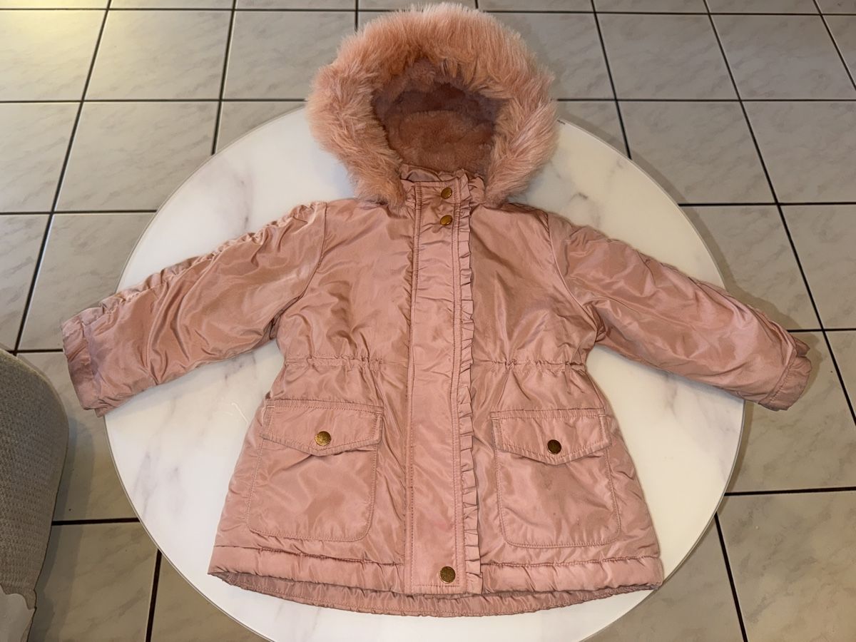 Next Giacche & Cappotti: Next Mädchen Winterjacke Grösse 92 – Usato da Wangen b. Olten venduto da na_wal
