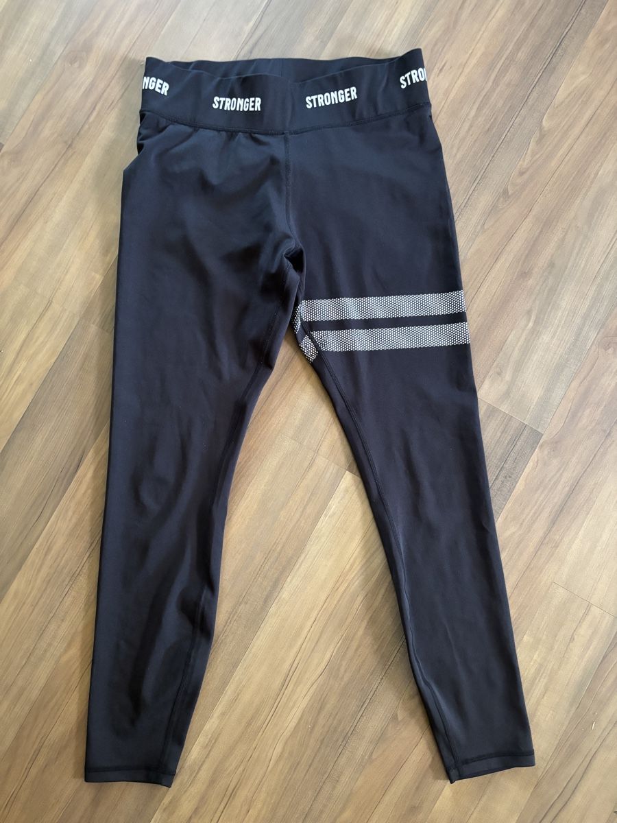 Leggings: Stronger Legging black L – Usato da Düdingen venduto da BluePalm