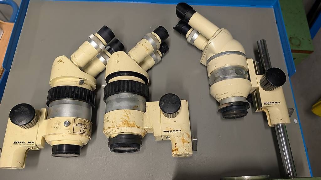 Microscopi: Microscope Wild – Usato da avry devant pont venduto da nick18100 1