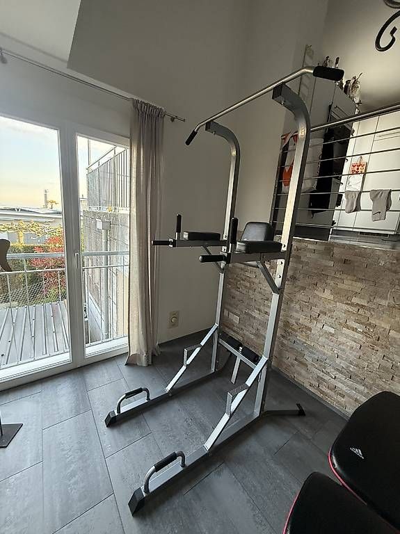 Hometrainer: Stepper, Kletterturm und Trainingsbank – Usato da Rorschacherberg venduto da Markoe 3
