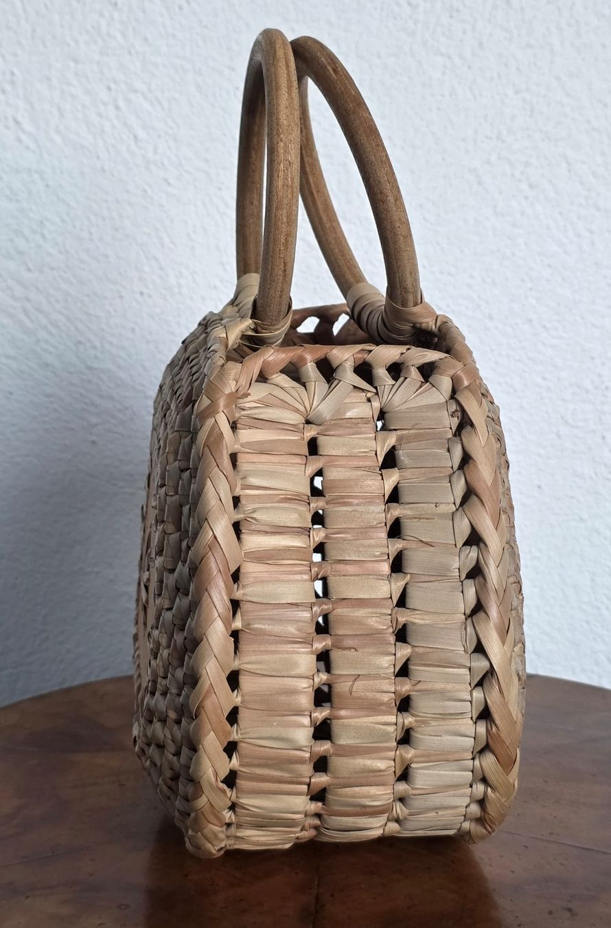 Borse da donna: Vintage Korbtasche mit Holzgriffen, einzigartig! – Usato da Rheinsulz venduto da Dred 2