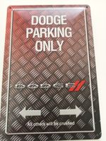 Metallic Blechschild-DODGE PARKING ONLY