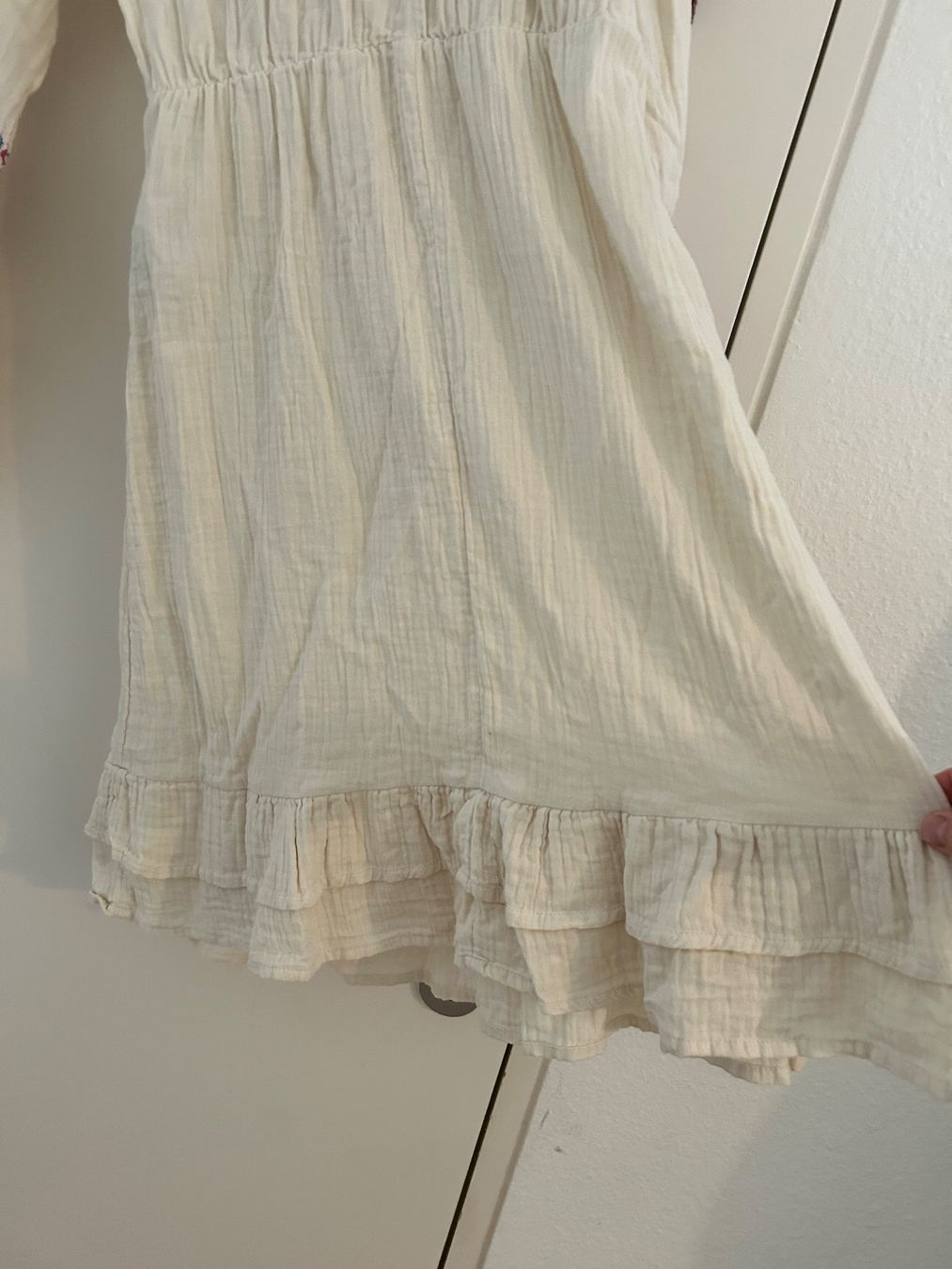 Only Vestiti: Umstandskleid Boho mit Stickerei – Usato da Zürich venduto da predisha 4