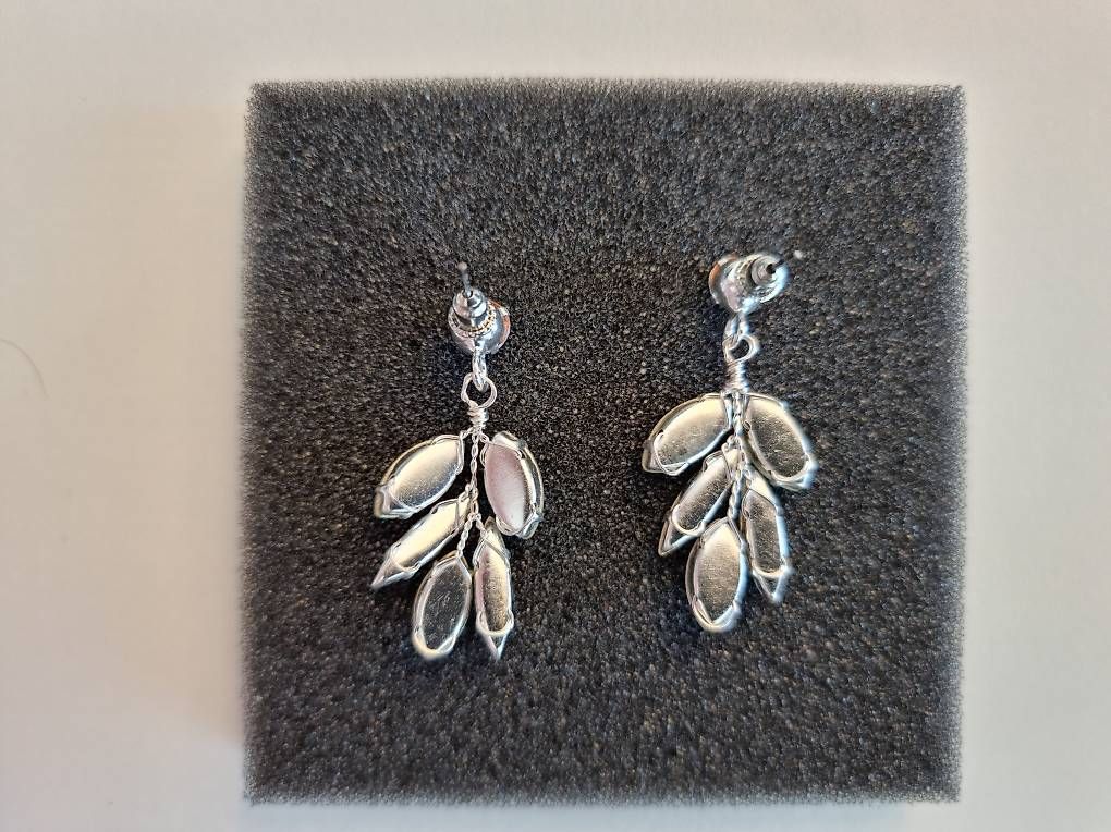 Orecchini pendenti & Orecchini a lobo: La Chia Ohrringe + Haarschmuck "Mia" Set – Nuovo (secondo la descrizione) da Triesenberg venduto da mbli2024 3