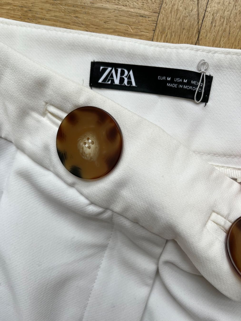 Zara Hosen: Zara new elegant pants size M – Neu (gemäss Beschreibung) aus Chêne-Bougeries von Seetooyoo 2