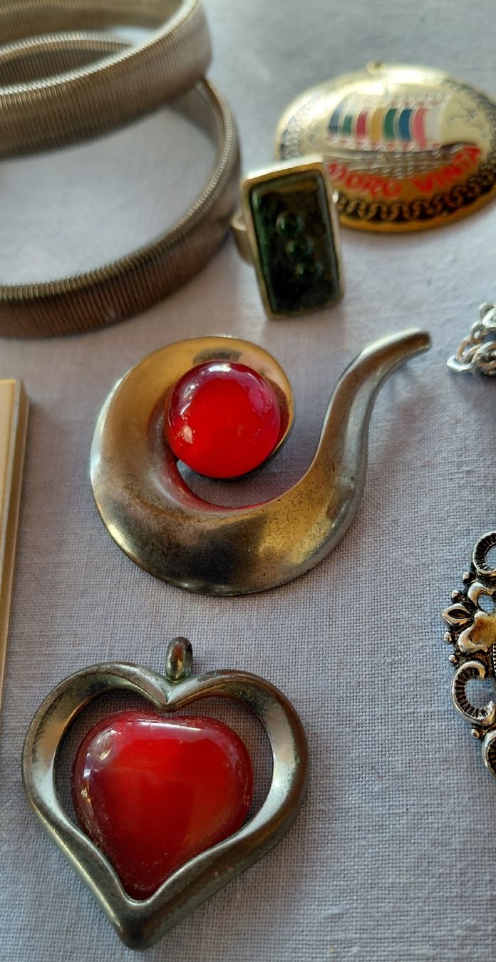 Altri gioielli: kleines Konvolut Modeschmuck – Usato da Trogen venduto da Limboo 1
