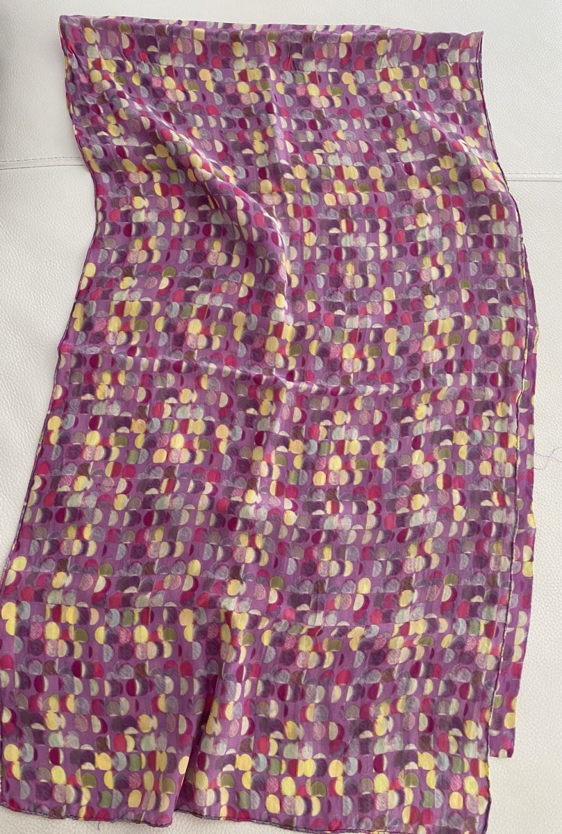 Foulard & Sciarpe: Seiden Schal 🌸 – Usato da Opfikon venduto da Luis144 1