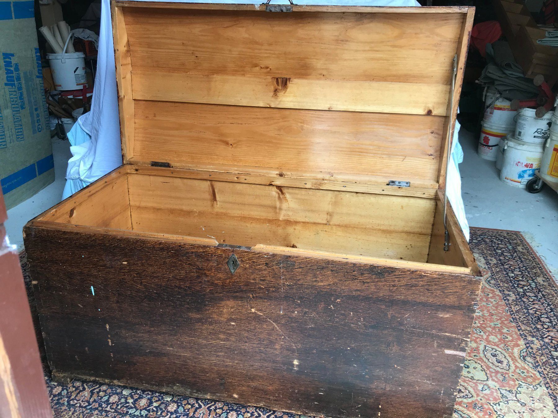 Cassapanche: Grande malle en bois – Usato da Ste-Croix venduto da BuffetSC 1