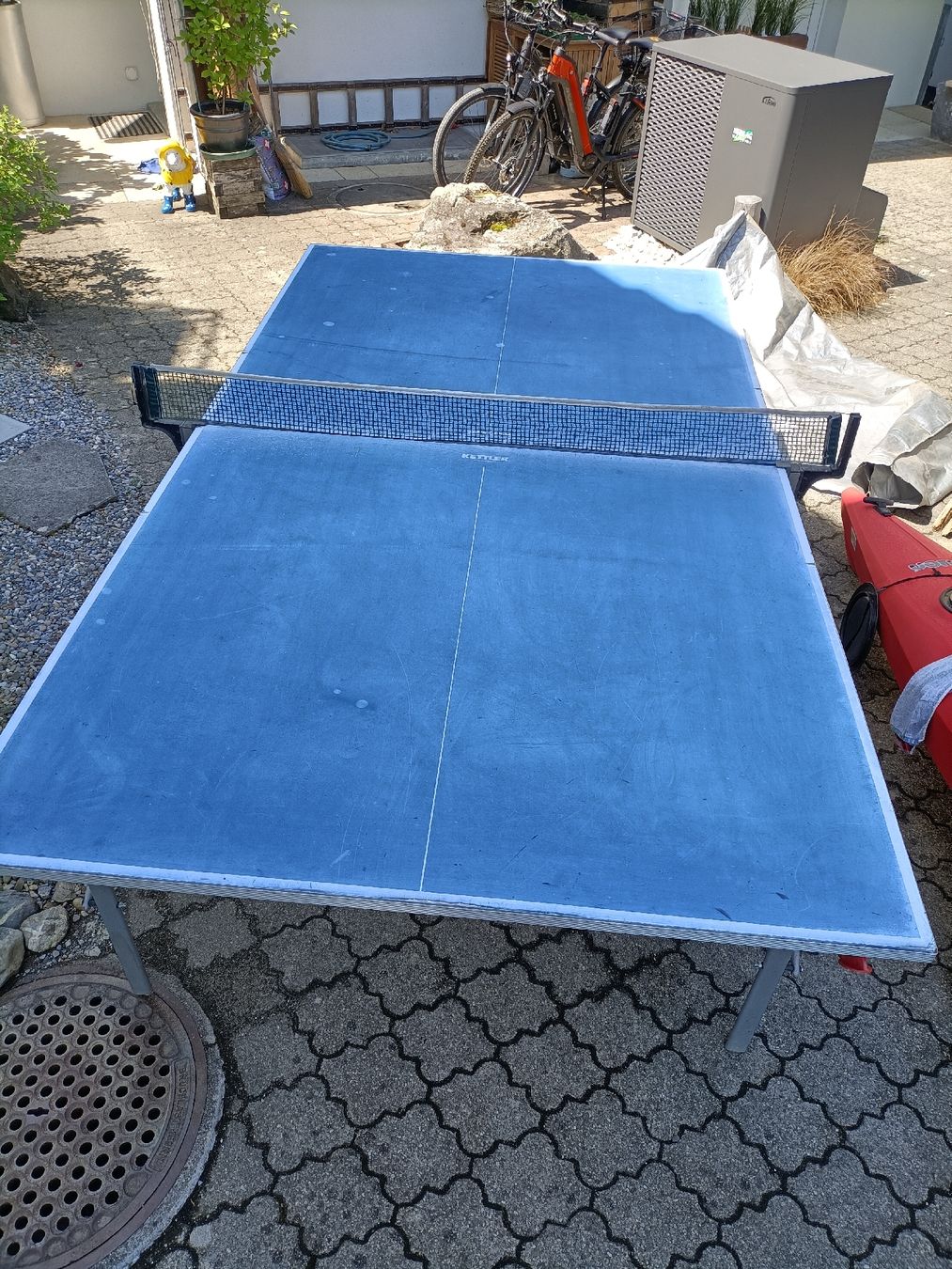 Tennis da tavolo: Gratis Tischtennis Tisch – Usato da Au ZH venduto da SilasKocher