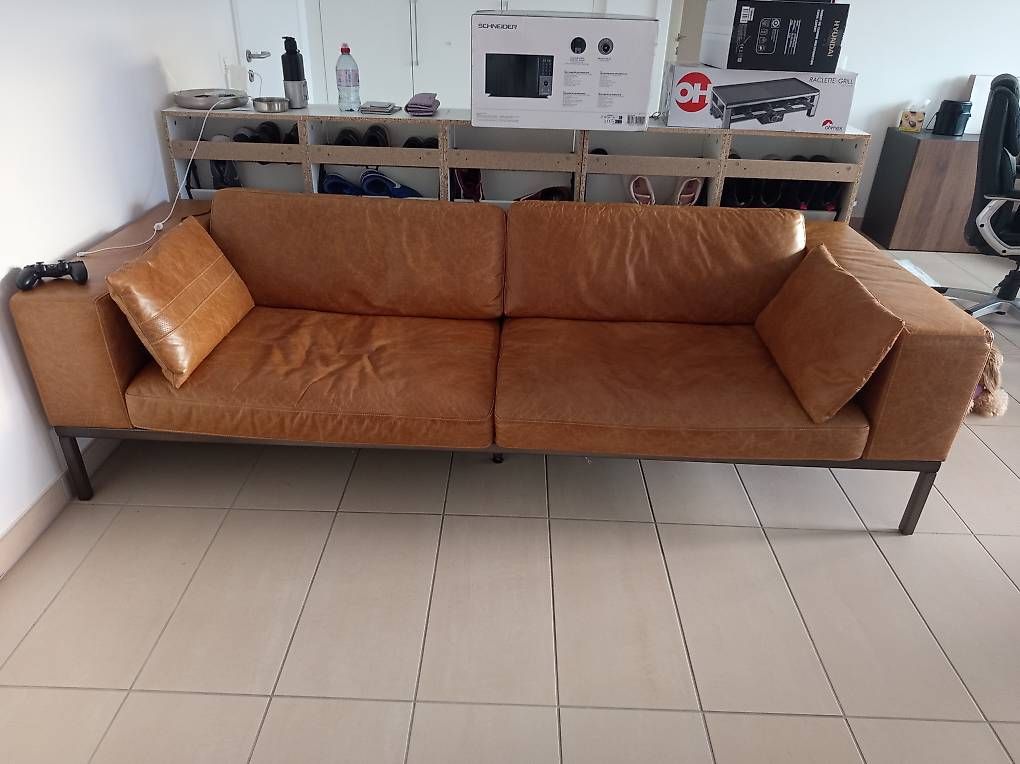Divani: Divano in pelle marrone/cognac – Usato da Chiasso venduto da dan_pfr5