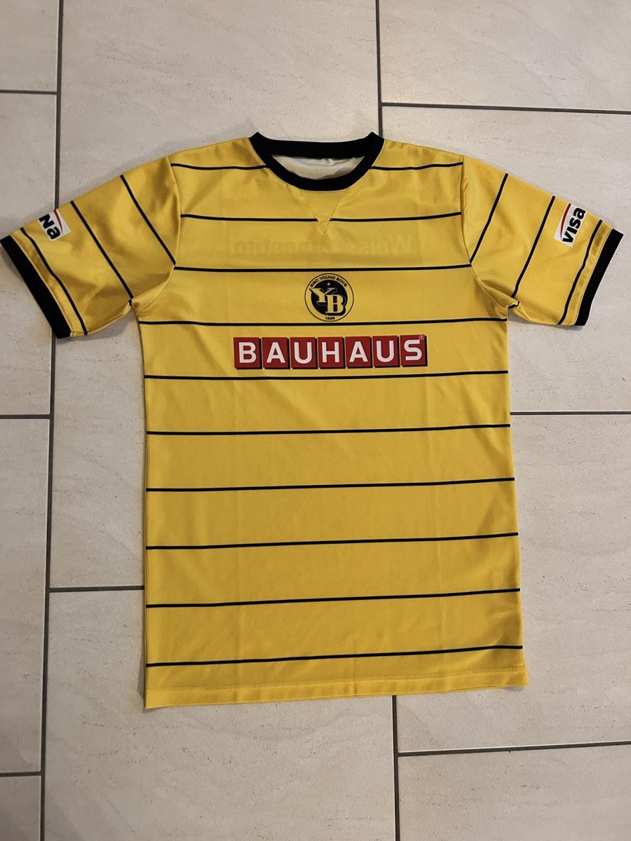 T-shirt: T-shirt/ Trikot BSC YB – Usato da Biembach im Emmental venduto da Filzinchen