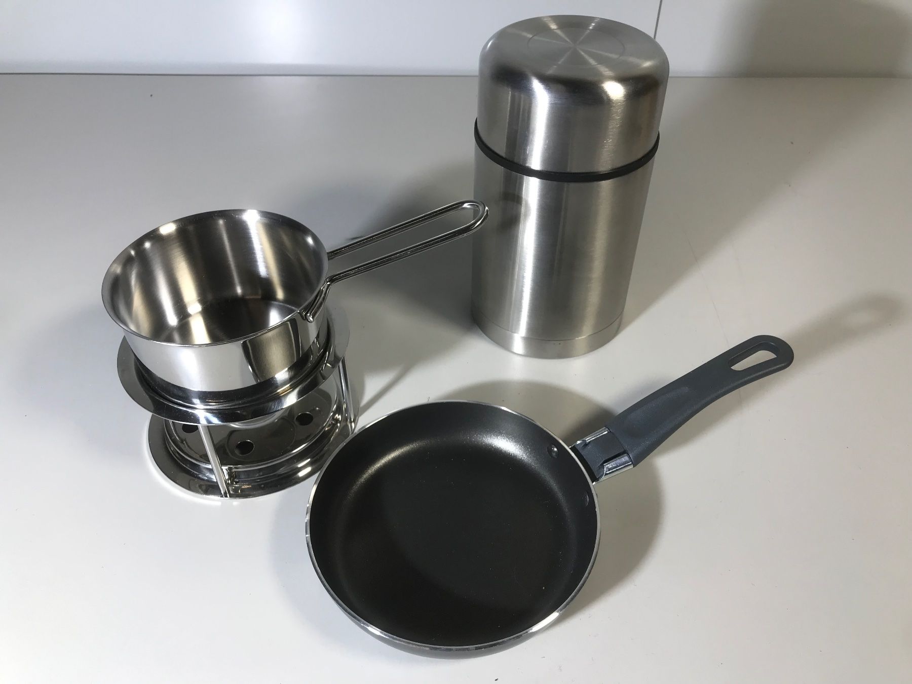 Borracce & Thermos: 2 Pfändli, Stövchen und Trinkflasche – Nuovo (secondo la descrizione) da winterthur venduto da Grami1 1