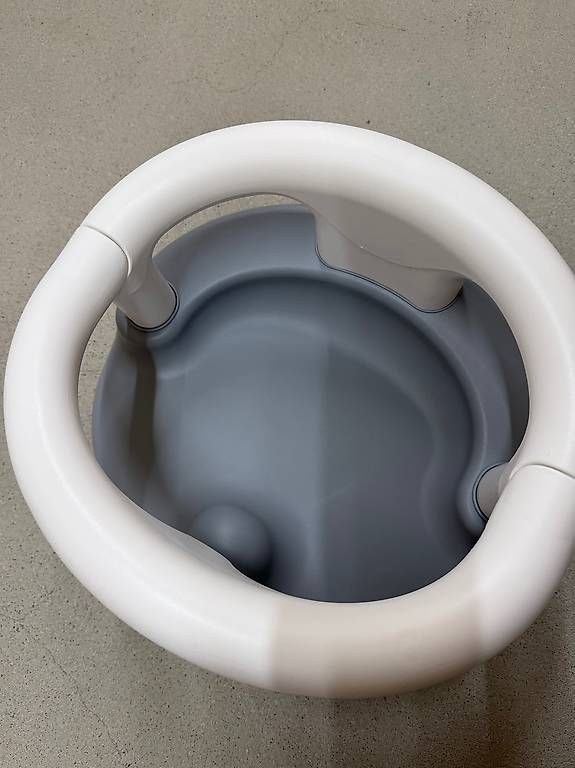 Hocker: Baby Badesitz von Rotho – Gebraucht aus St. Gallen von lid_cc7q 1