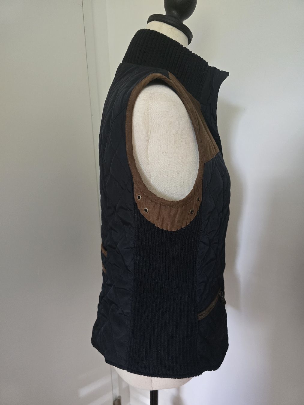 Zara Gilet & Giacche senza maniche: Zara Basic Gesteppte Weste L – Schwarz Braun Steppweste  – Nuovo (secondo la descrizione) da Tecknau venduto da Leni_SecondLove 2