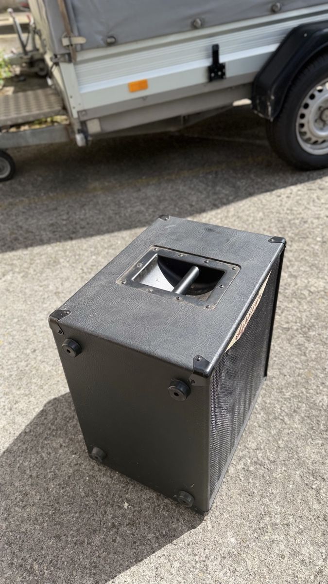 Ashdown Engineering Amplificatori: Bass Amp / Boxe / Cabinet Ashdown – Usato da Delémont venduto da lai_grie 1