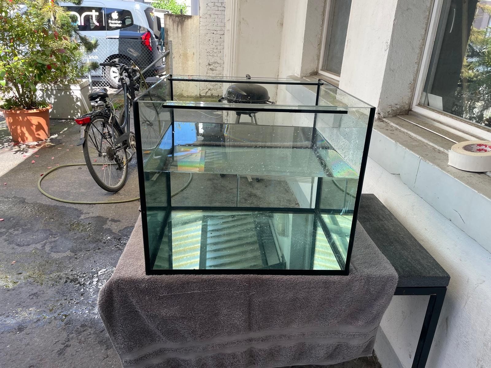 Acquari: Aquarium, spezielle Masse – Usato da Zürich venduto da sebuliza 1