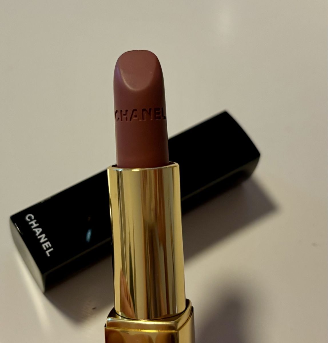 Chanel Make-up: Chanel Rouge Allure Velvet 77 Affranchie  – Neu (gemäss Beschreibung) aus Baden von Tiffany6878 7