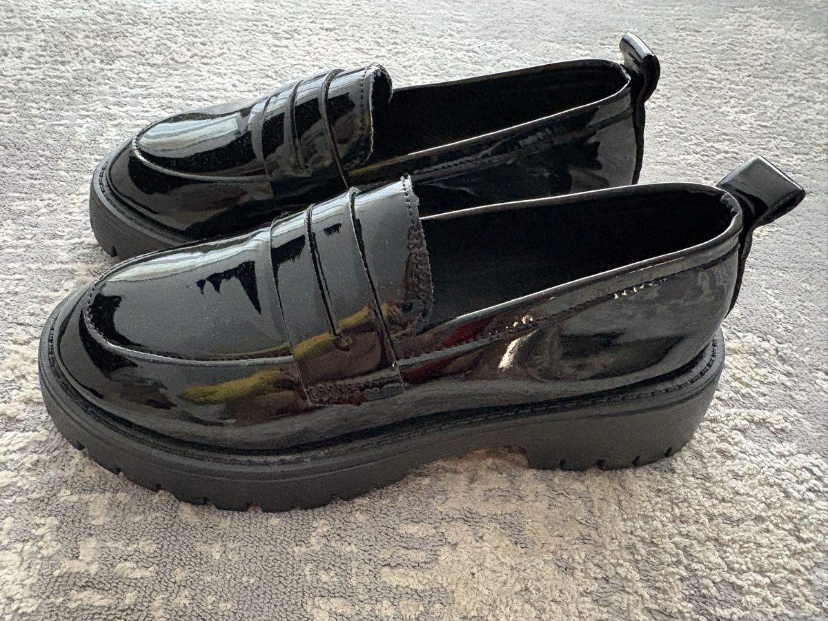 Scarpe da donna: Damen Loafer schwarz – Nuovo (secondo la descrizione) da Zürich venduto da Anushka86