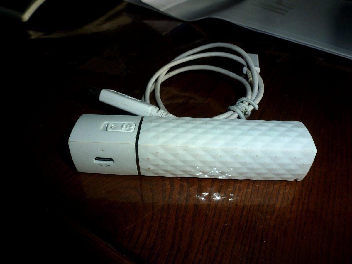 Chargements: Powerbank mit Licht – D'occasion à Emmen par newdeal1970 2