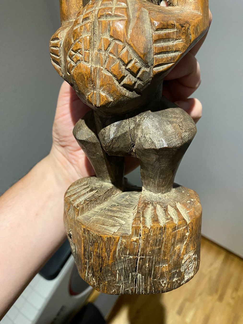 Figuren: Belle figure africaine bois – Gebraucht aus Grand-Lancy von sellart 2