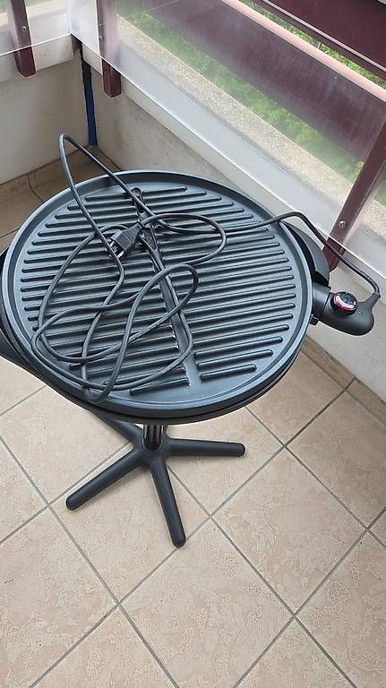 Griglie: Elektrogrill von Fust – Usato da Schlieren venduto da RB152 1