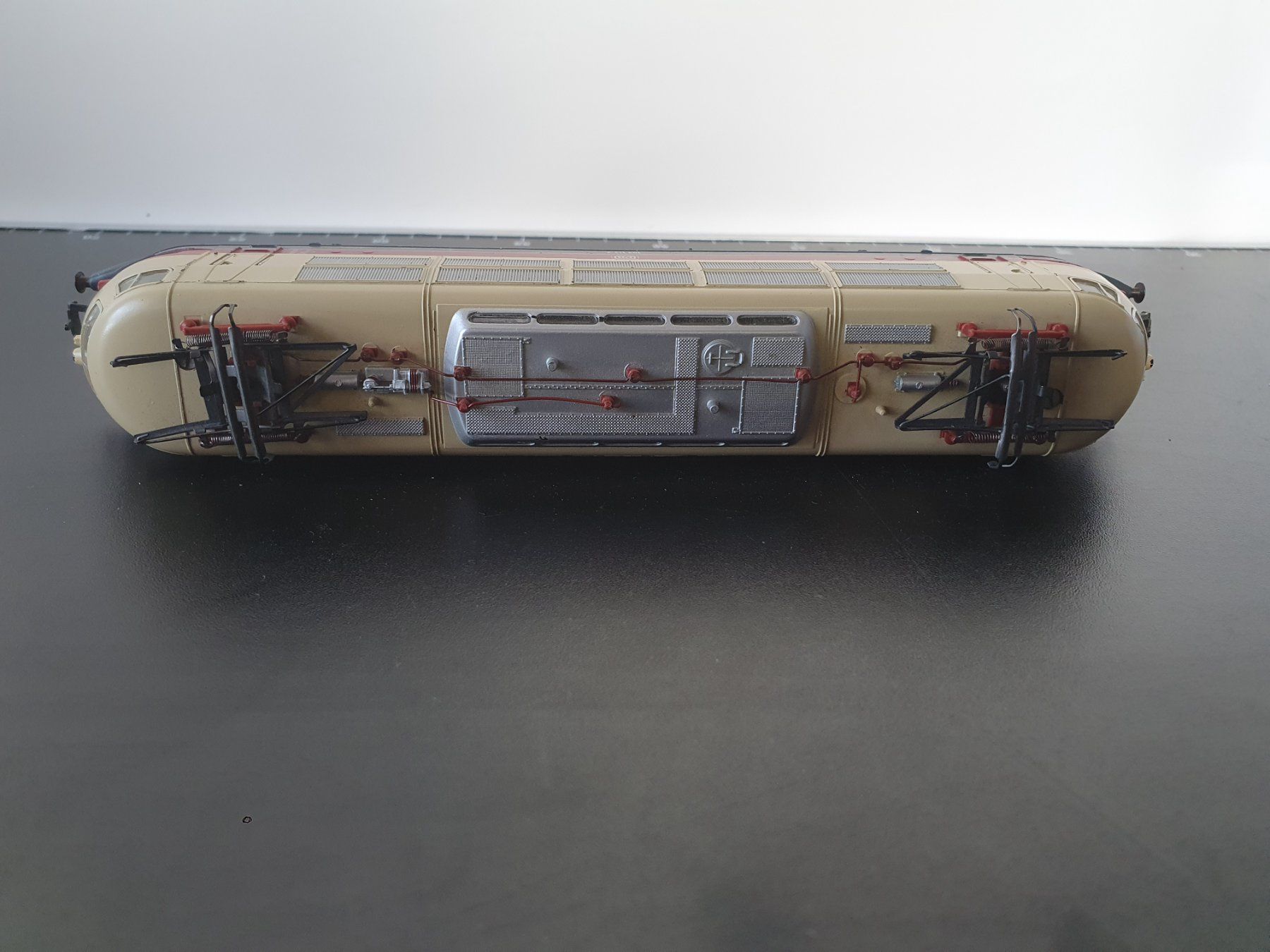 Märklin Modellini di ferrovie: MÄRKLIN: DB E-LOK BR 103 TEE 3354 OVP – Usato da Biglen venduto da taunus82 5