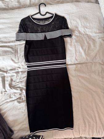 Robe courte Morgan noir blanc taille M 