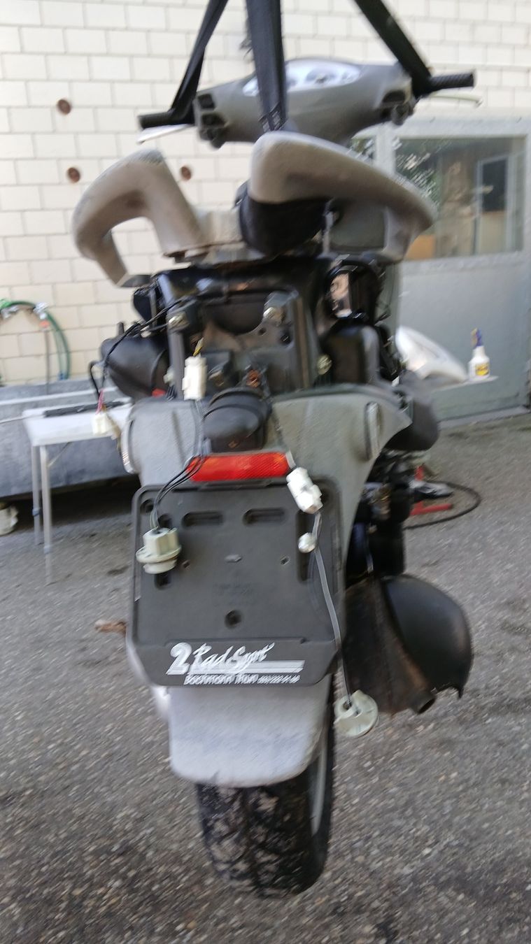 Piaggio Scooters: Roller Piaggio Fly 125 (2 Stk) – Défectueux à Arch par gartenfreak02 2
