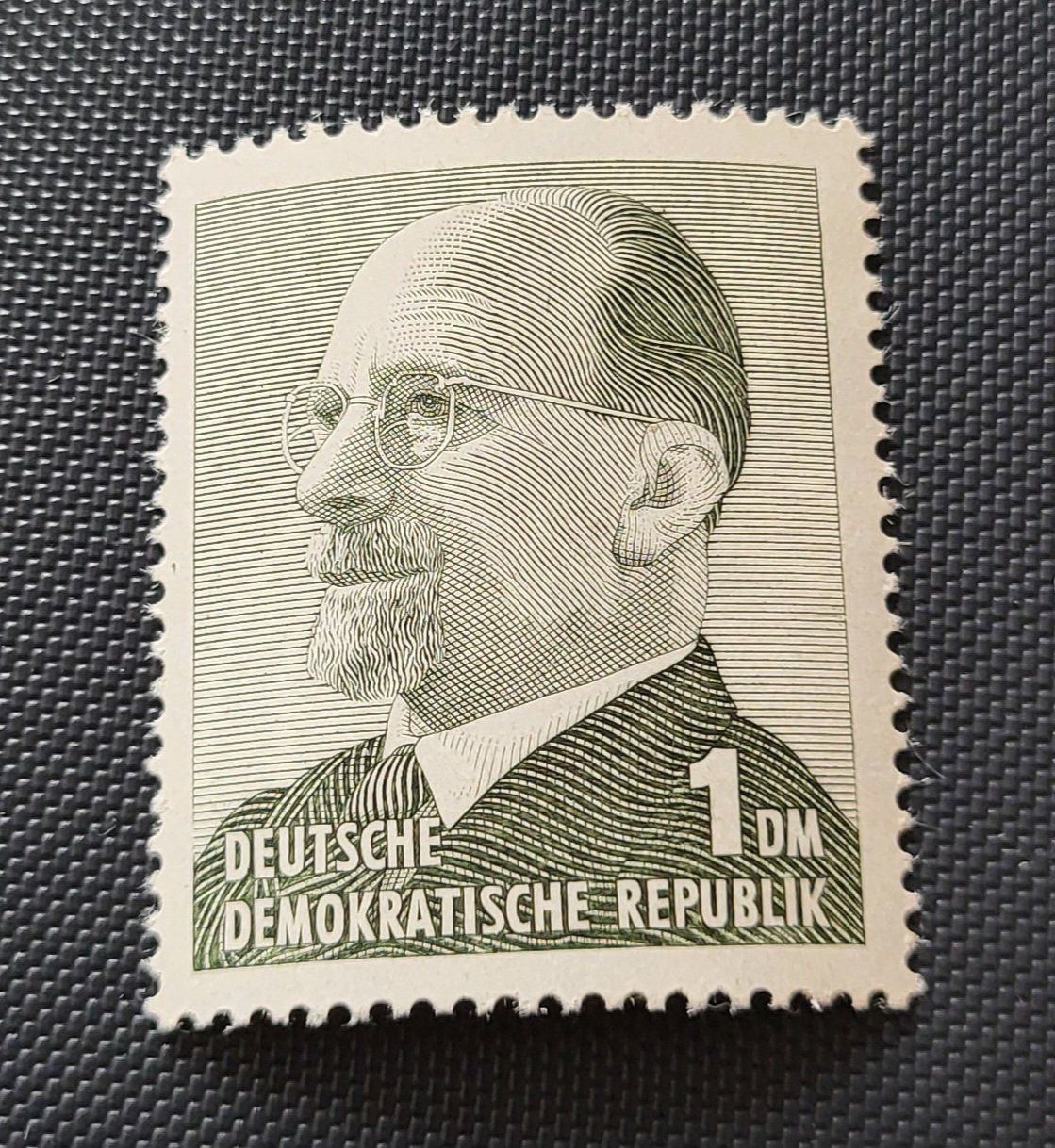 Alle Briefmarken: DDR alte briefmarke – Gebraucht aus St Gallen von Stampsalshobby