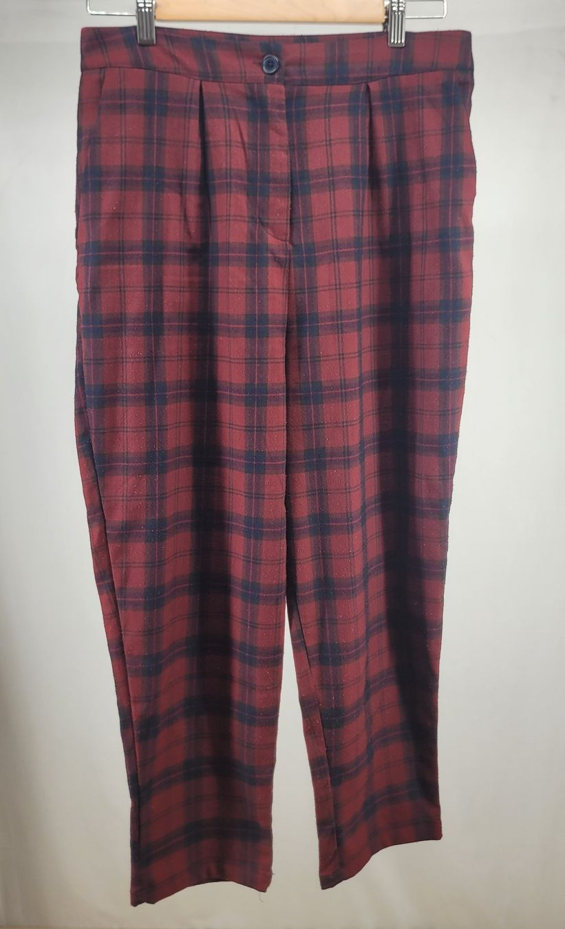 Pull&Bear Pantaloni: PULL & BEAR pantalon à motif écossais XL – Usato da Lausanne venduto da PlusValue_Lausanne