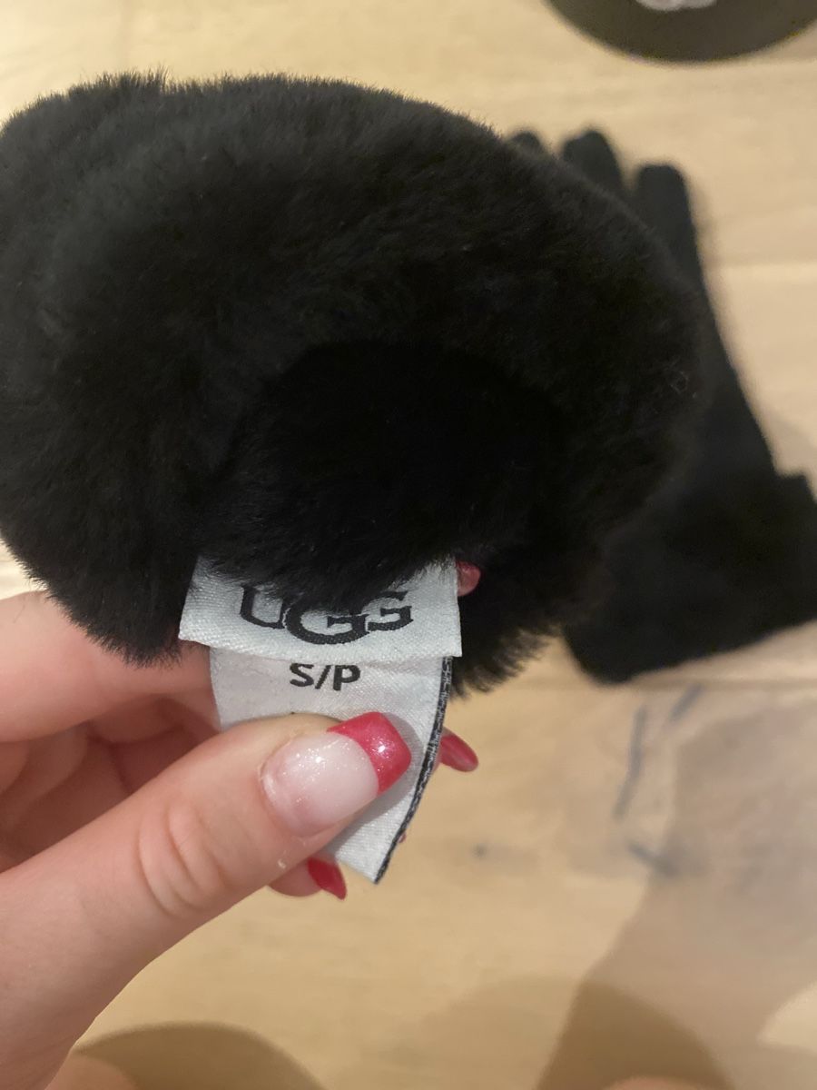 Ugg Handschuhe & Handstulpen: UGG Handschuhe – Grösse S – Gebraucht aus Pfäffikon ZH von Sere97 2