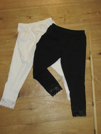 Capri Leggings mit Spitzenbund