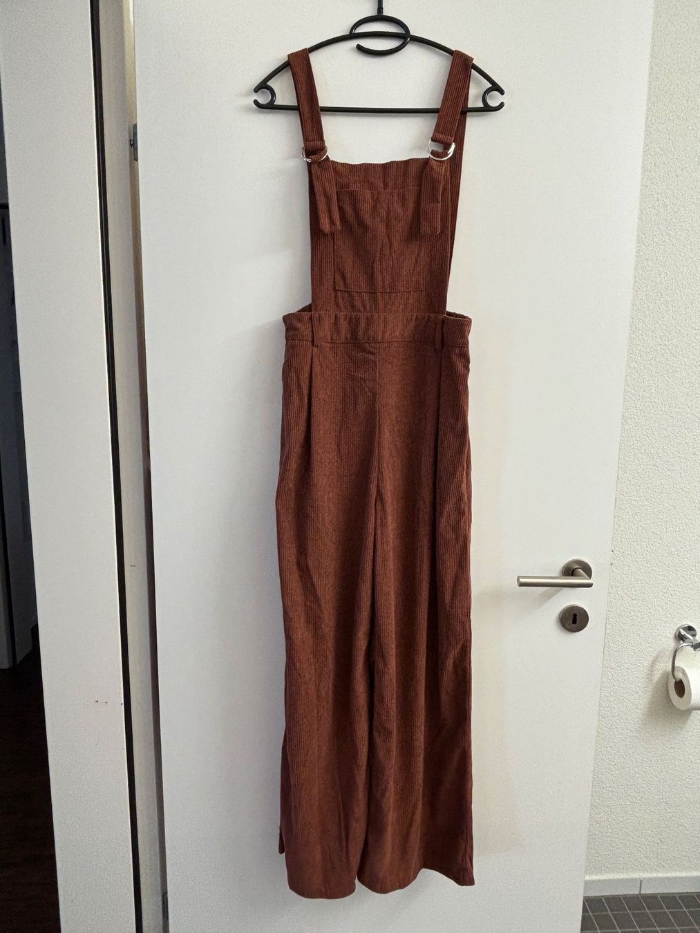 Tute: Cord Latzhose braun Groesse S – Usato da Hinwil venduto da liviipivii