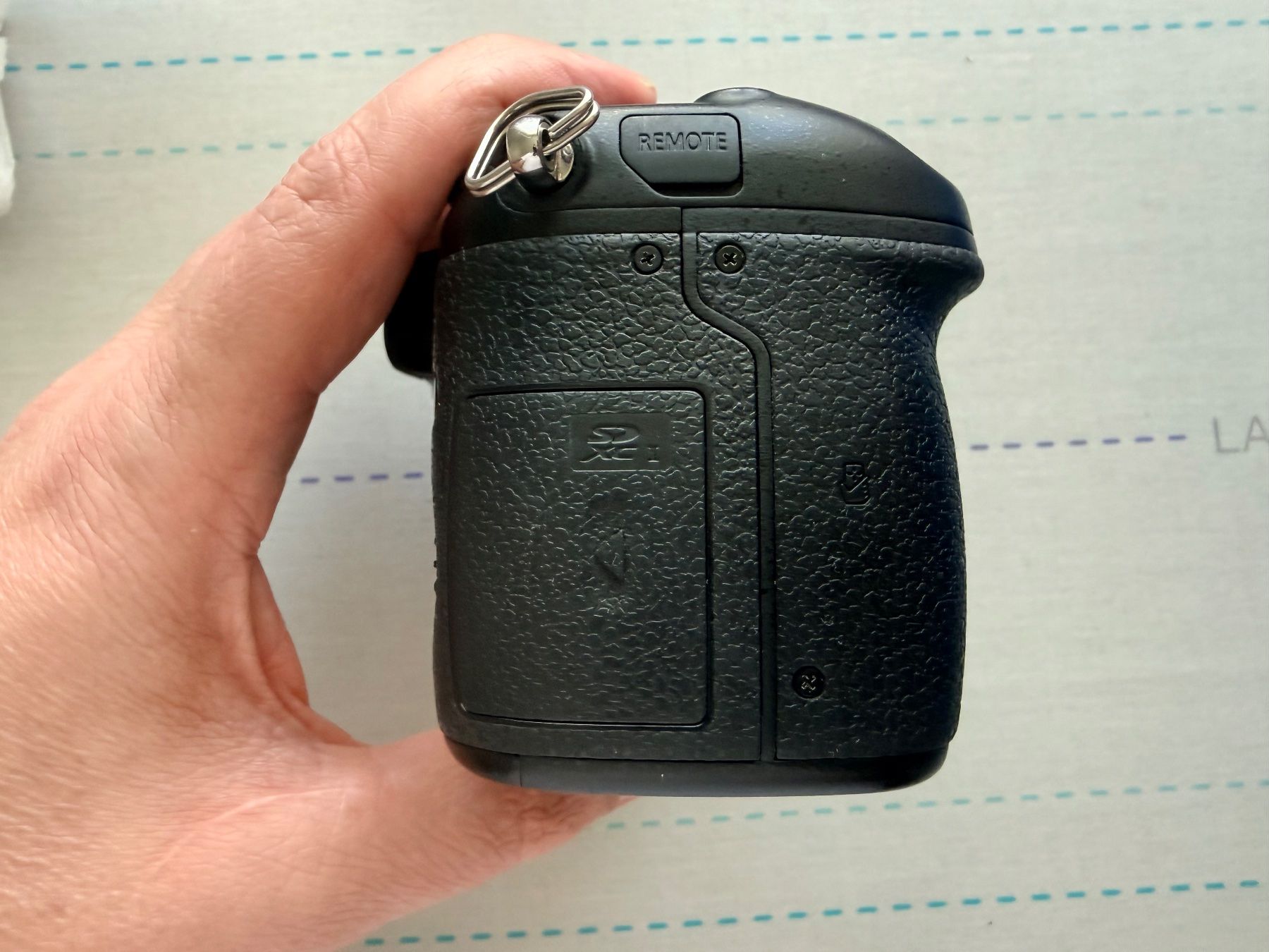 Panasonic Fotocamera: Panasonic gh4 body top zustand – Usato da Giubiasco venduto da nofi85 8