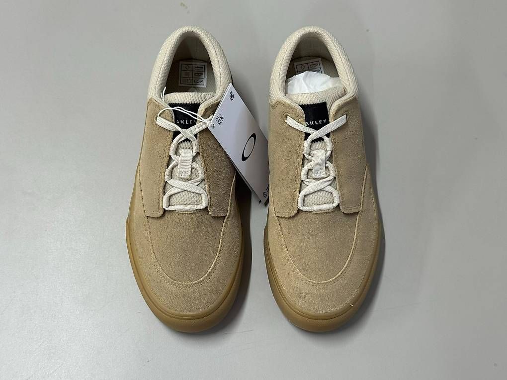 Scarpe da uomo: Oakley Banks Low  Pebble Mist  Größe EU 37.5 – Usato da Sursee venduto da pilatus.sport 4