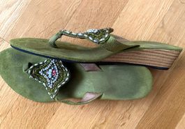 Edle Flip-Flops in Leder, handbestickt, Gr. 37