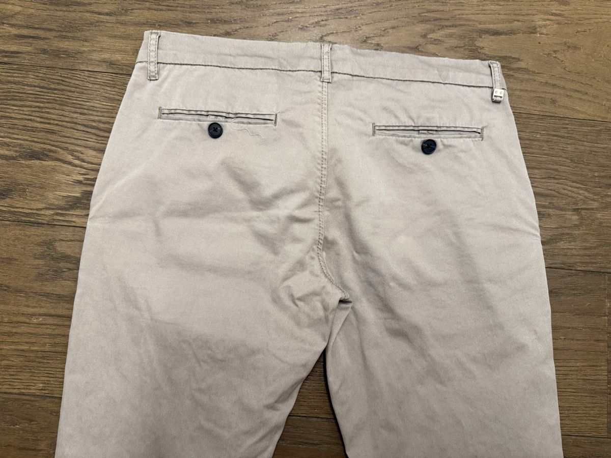 Pantaloni: Antoni Morato Chinohose – Usato da Winterthur venduto da tanscha 2